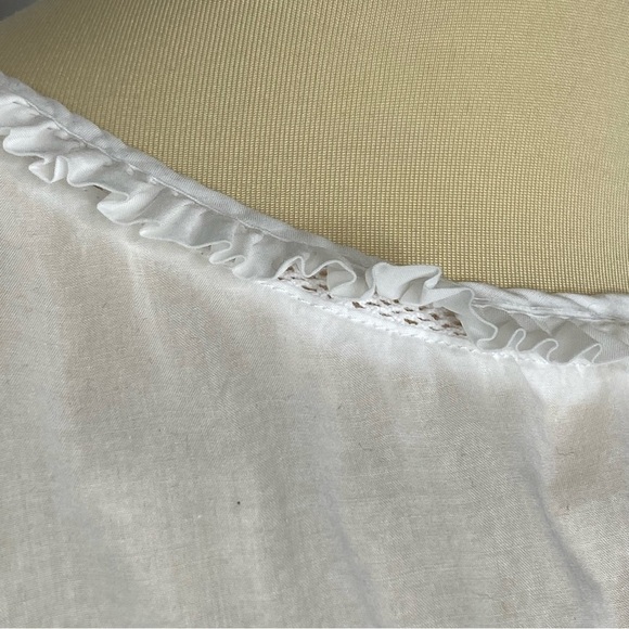 Rails Bright White Filomena Flutter Sleeve Blouse - Picture 9 of 13